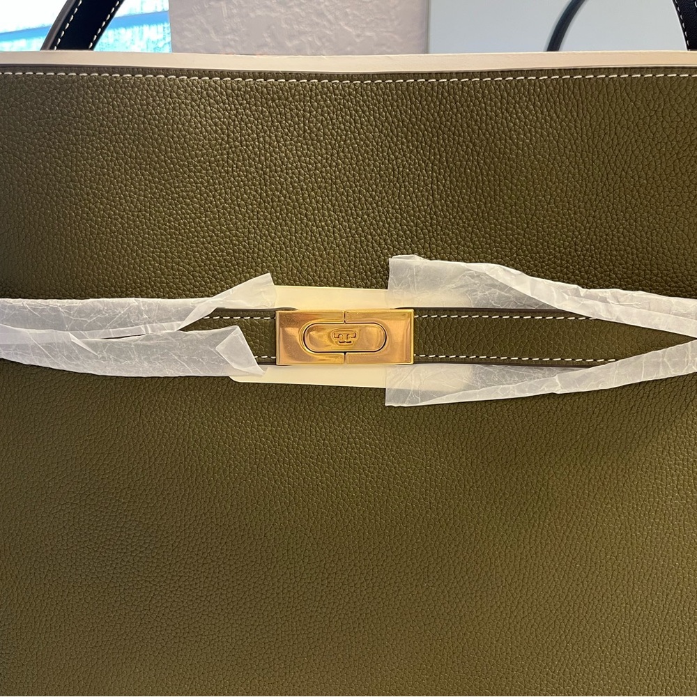 Tory Burch Lee Radziwill Pebbled Grain Double Handbag (Satchel) - Picture 3 of 15